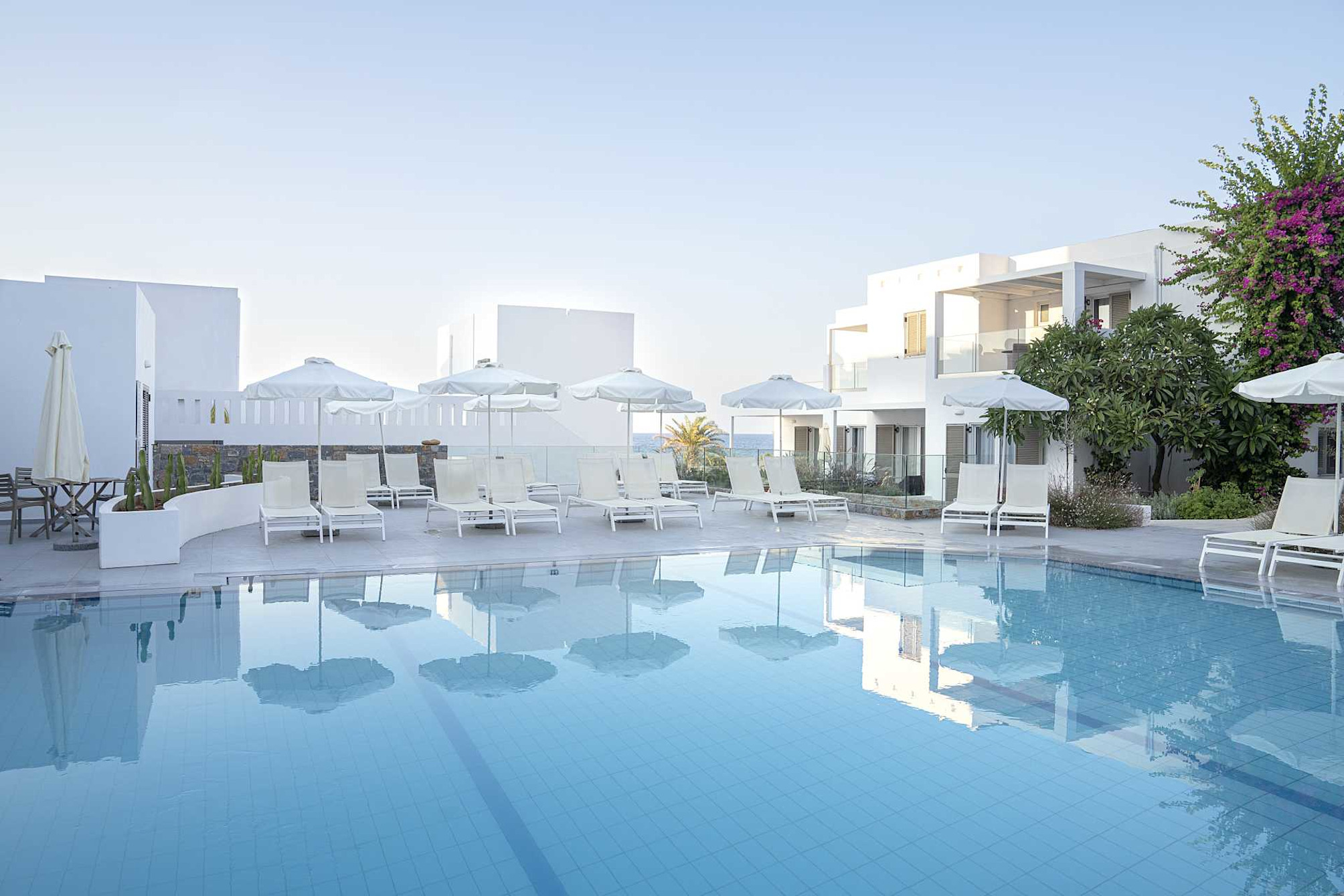 

Venezia - Milatos - Maritimo Beach Hotel
