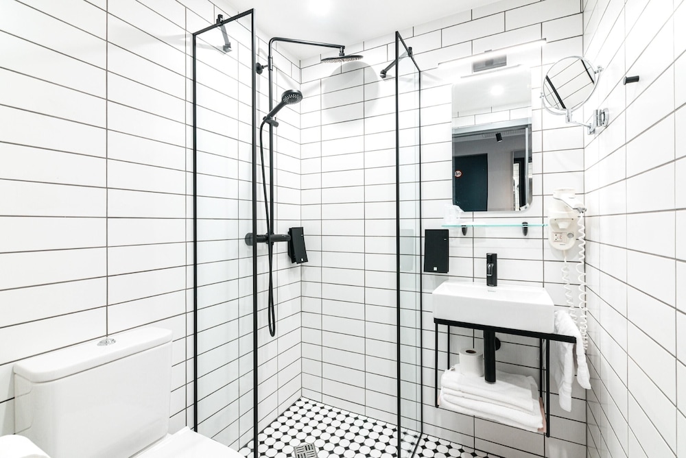 

Milano - Haabneeme - Fonnental Design Hotel Tallinn