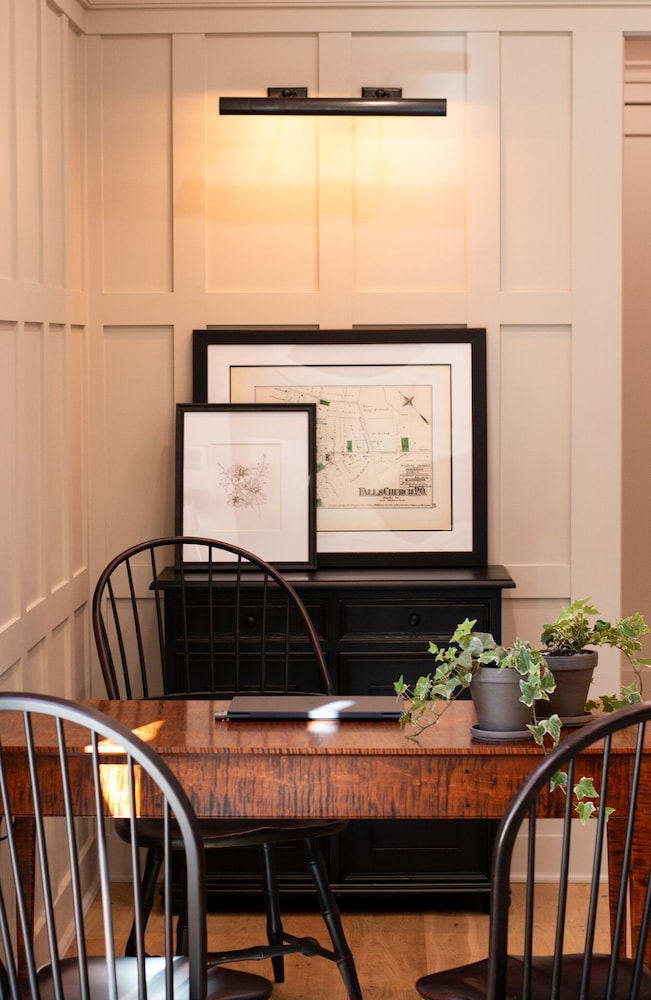 

Milano - Arlington (VA) - Meeting House Boutique Hotel