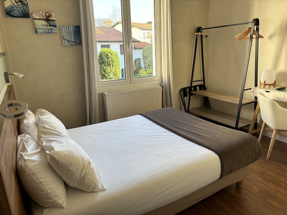 

Milano - Saint-Jean-de-Luz - Mosaikhotel