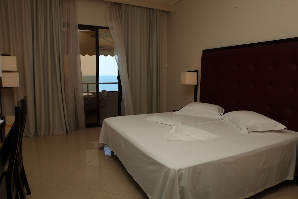 

Lamezia Terme - Valona - Hotel New York