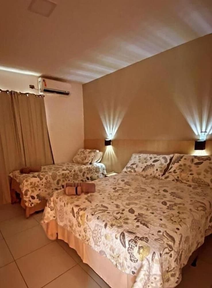 

Milano - Fernando de Noronha - Pousada Casa Haoli