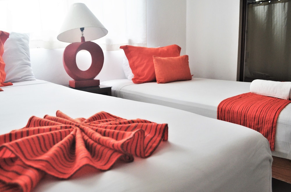

Bari - Puerto Morelos - Arrecifes Suites