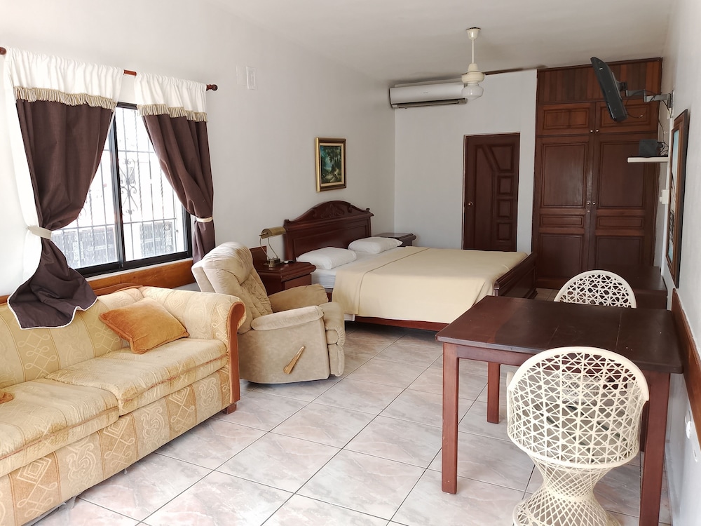 

Venezia - Boca Chica - Hotel Garant & Suites