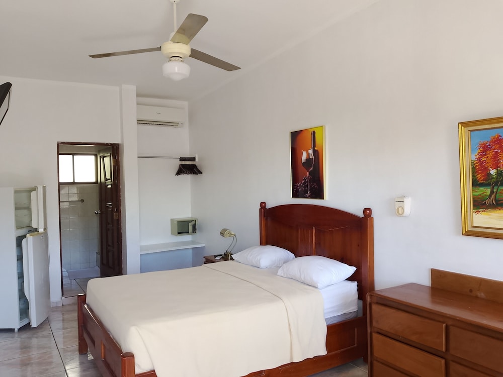 

Napoli - Boca Chica - Hotel Garant & Suites