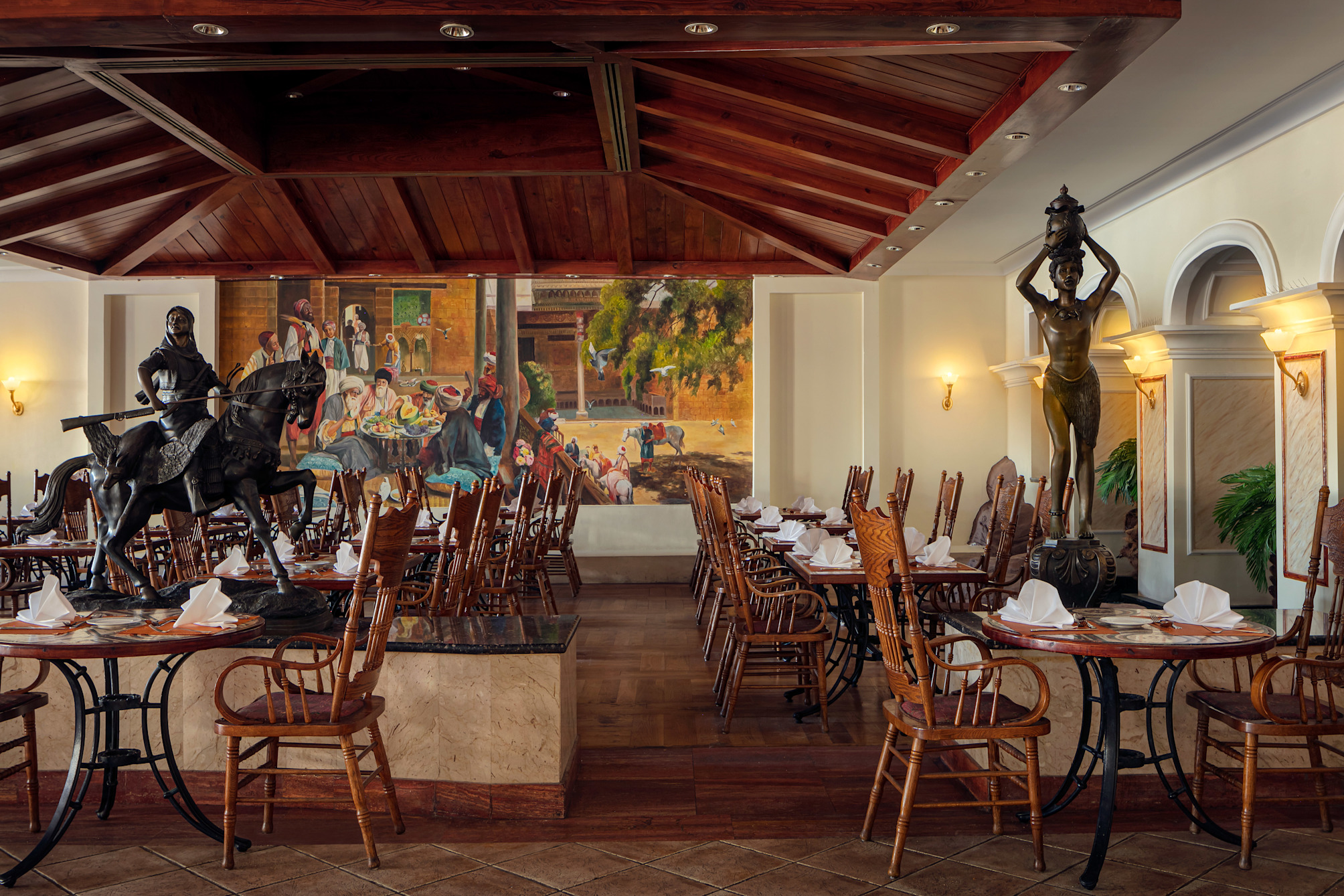 

Torino - Soma Bay - Palm Royale Resort - Soma Bay