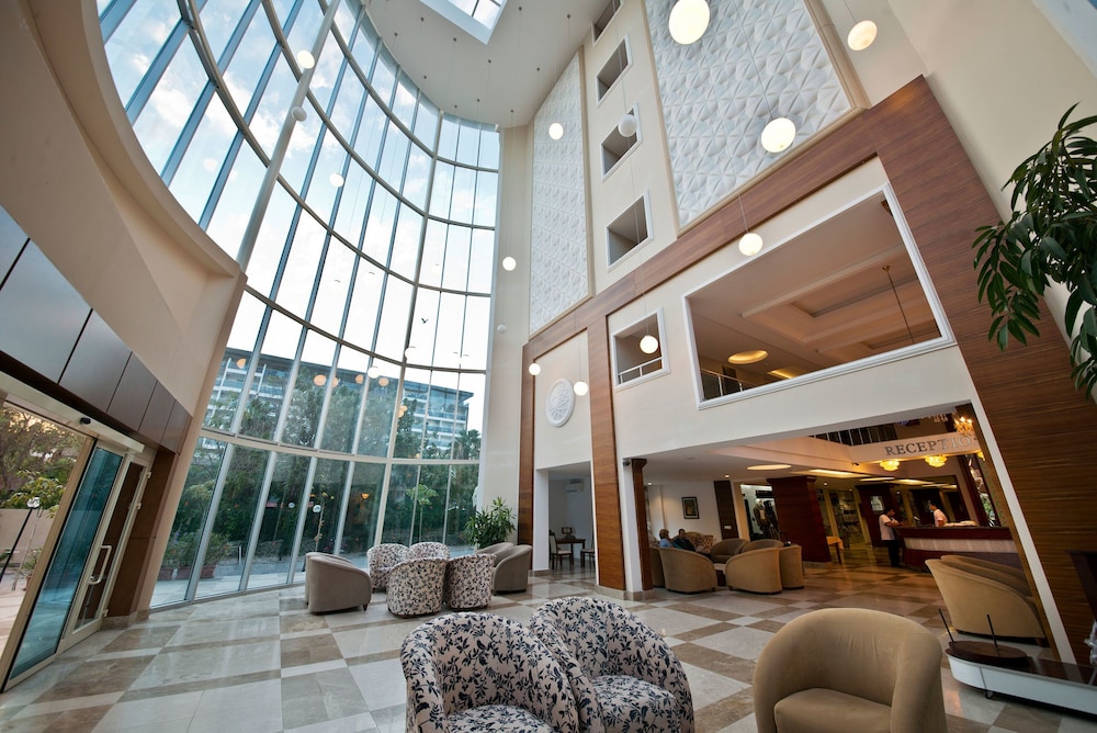 

Bologna - Avsallar - M.C Beach Park Resort Hotel - All Inclusive