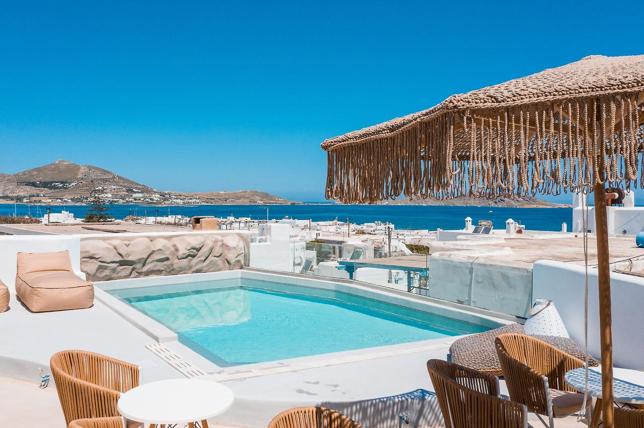 

Bologna - Santa Maria - Bohemian Luxury Boutique Hotel Paros