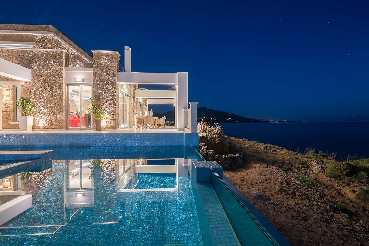 

Napoli - Argassi - Tambouros Boutique Villas