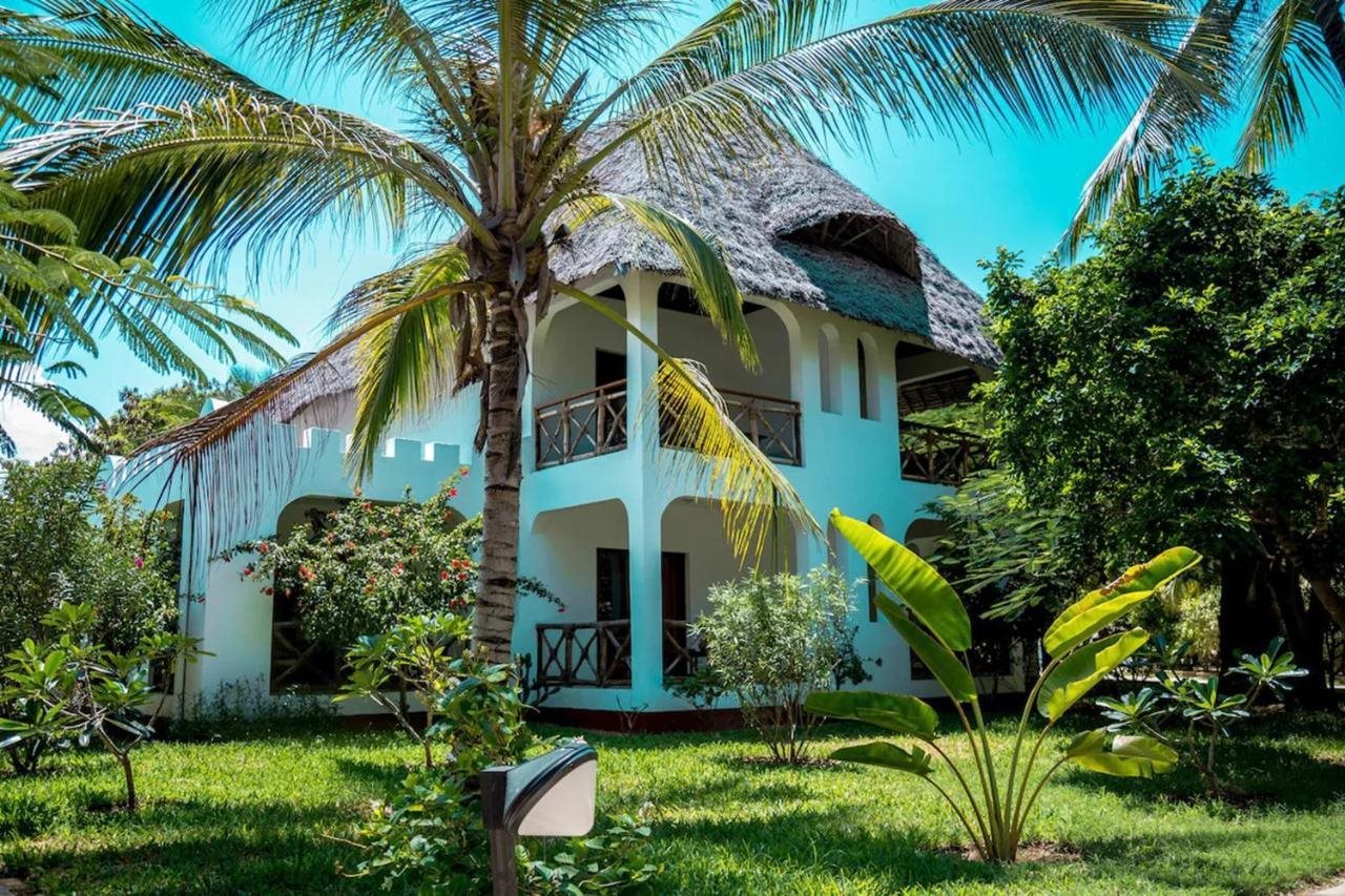 

Roma - Pongwe, Zanzibar - Jaz Adonia Beach Resort