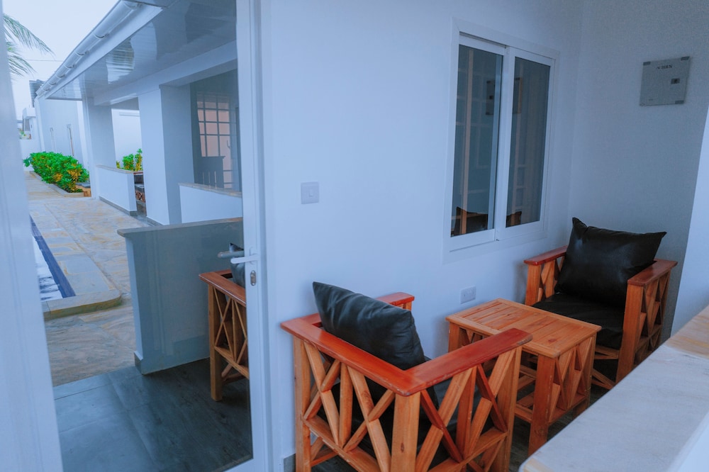 

Palermo - Kendwa - Diamond White Hotel