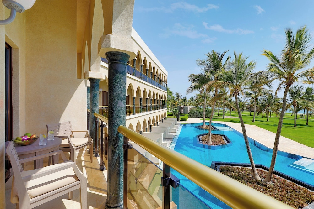 

Milano - Wādī Kabīr - Al Bustan Palace, a Ritz-Carlton Hotel