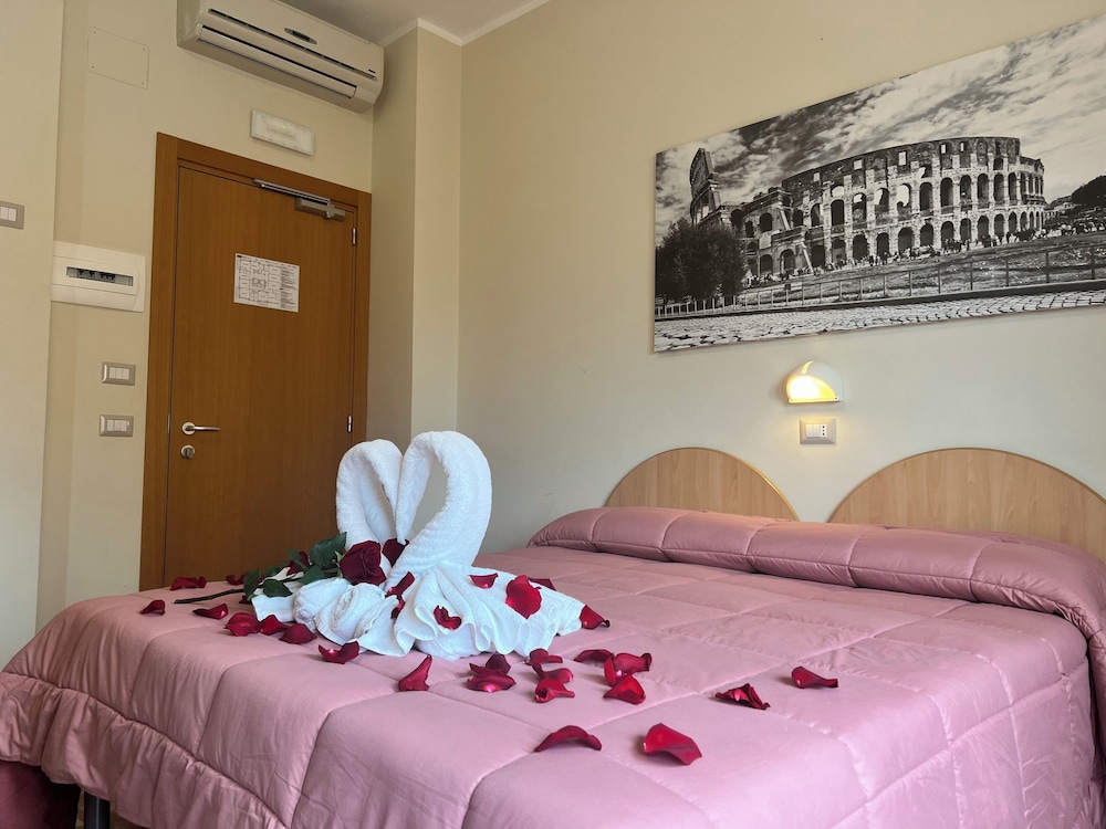 

Lamezia Terme - Roma - Palazzo Sant'Antonio Roma