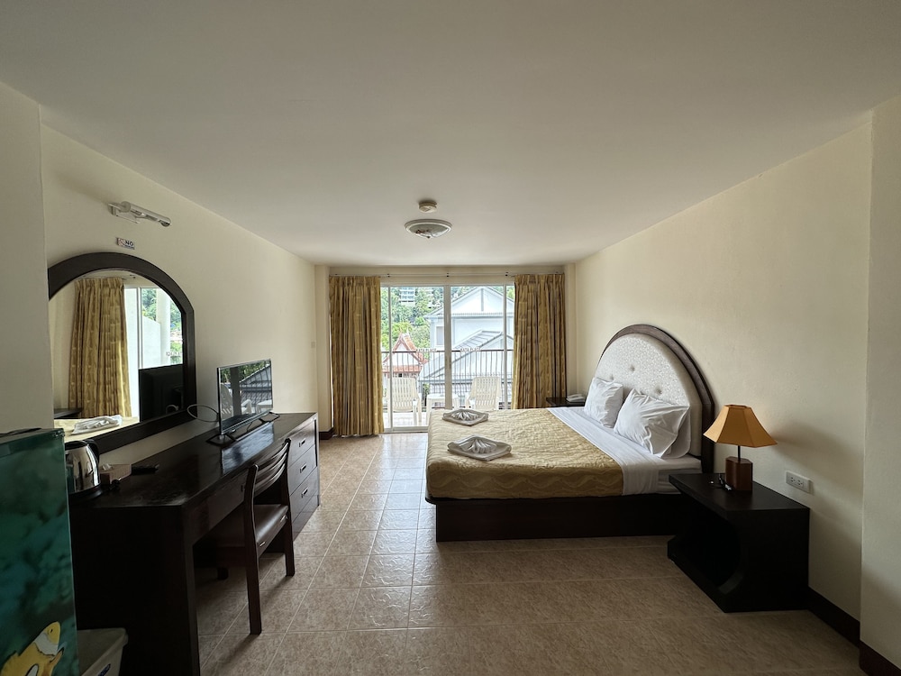 

Milano - Rawai - Kata Place Hotel