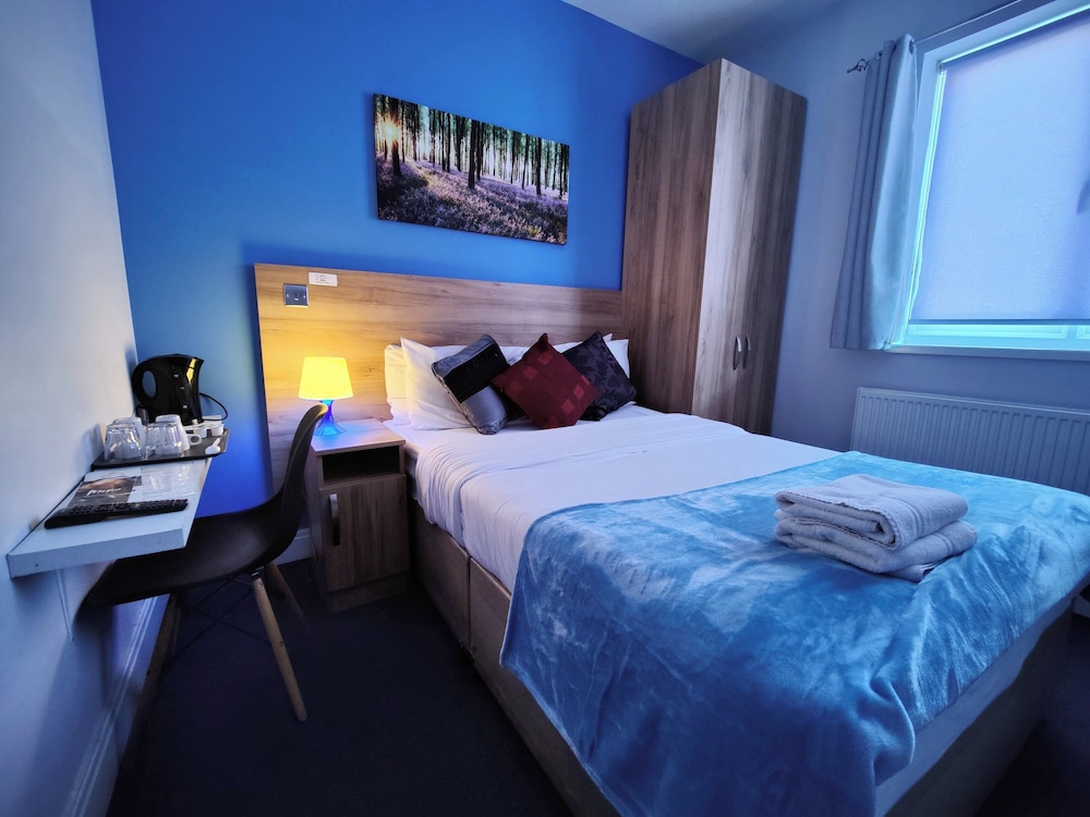 

Verona - Ilford - Wellesley Hotel