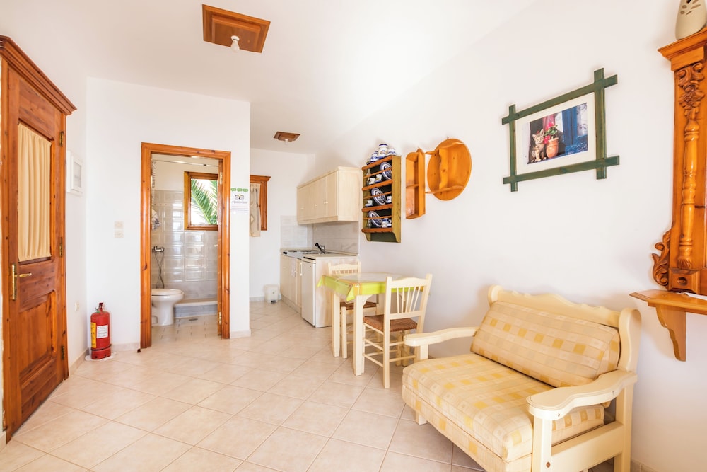

Napoli - Foiníkion - Arhontiko Hotel