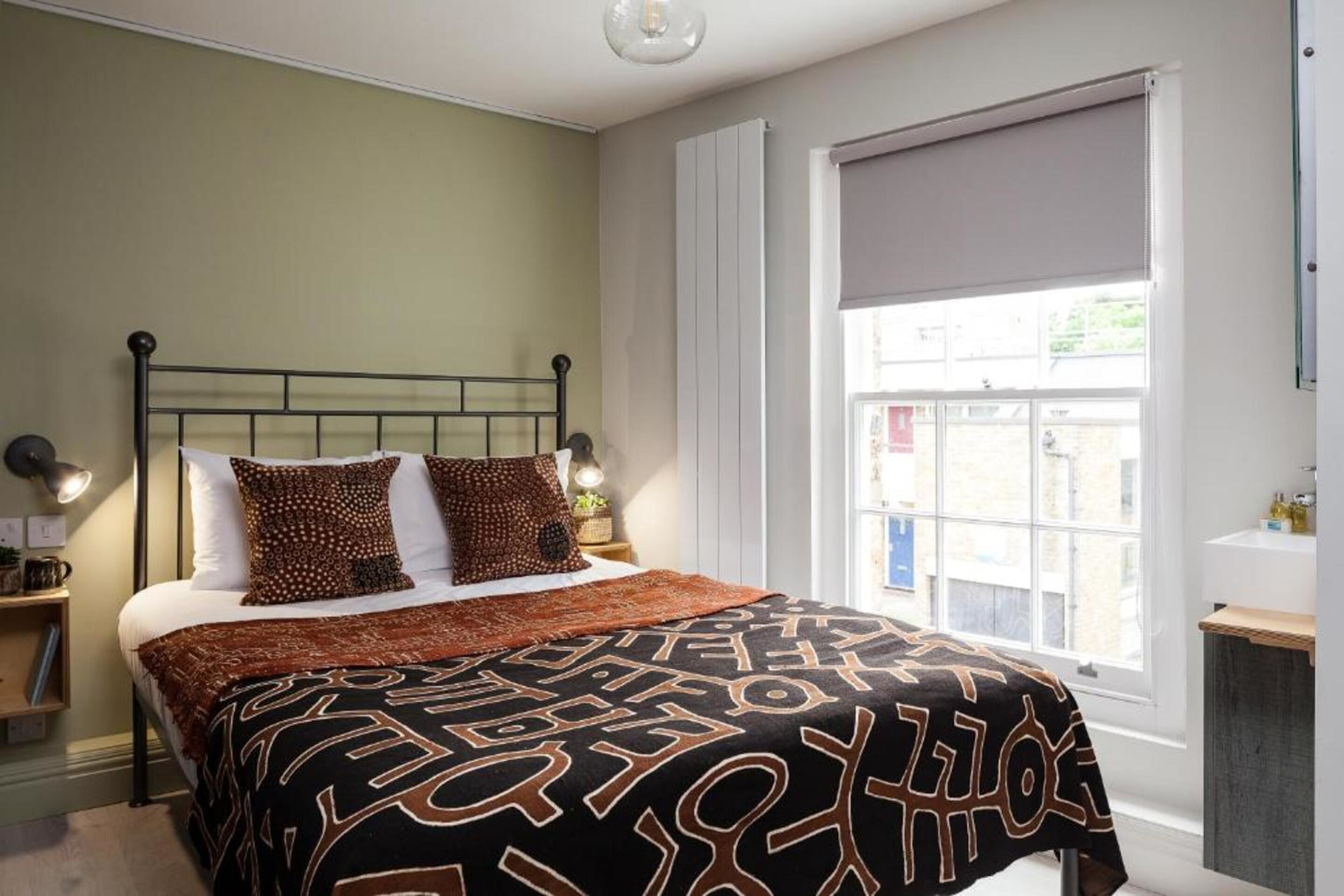 

Pisa - Blackheath - Peckham Rooms Hotel by Belvilla