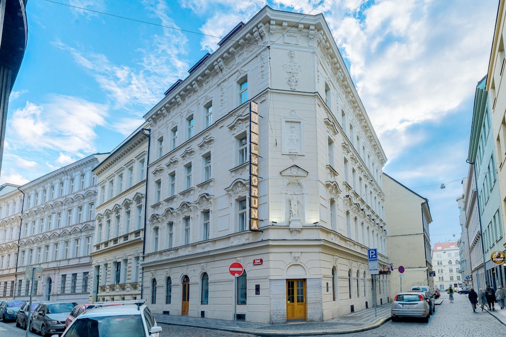 

Roma - Praga - Koruna Hotel
