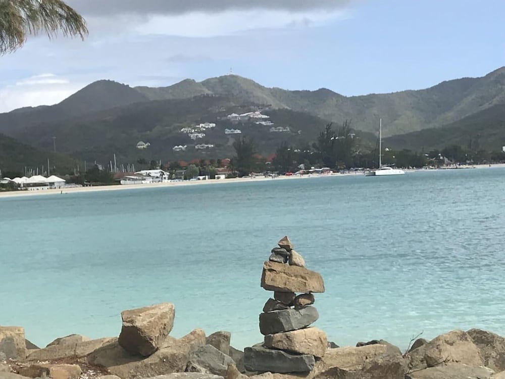 

Roma - Jolly Harbour - Waterfront Villa ,south Finger 227, Jolly Harbour
