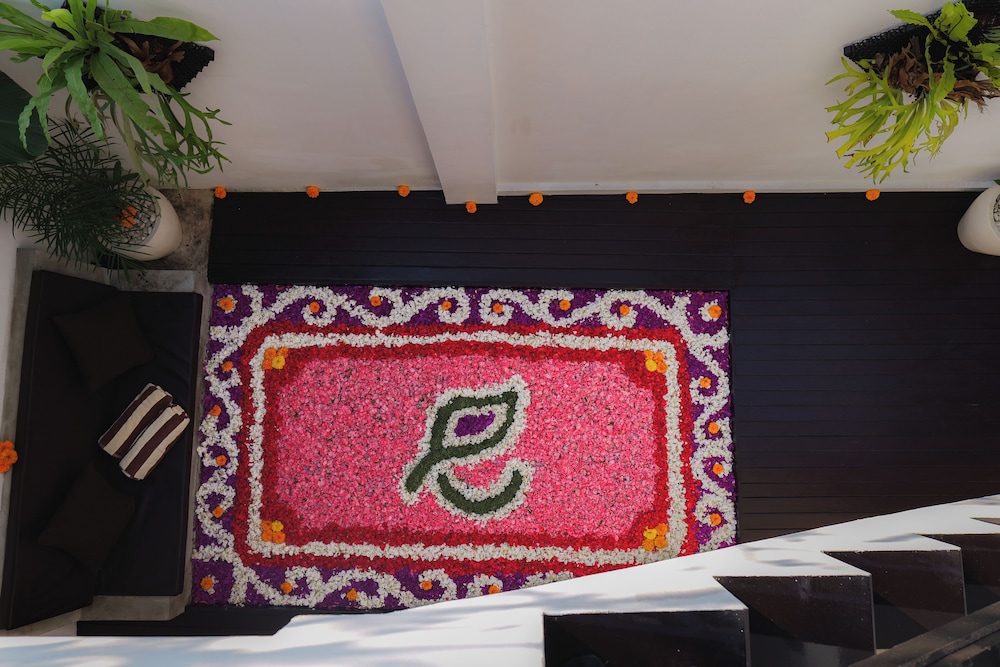 

Milano - Bali, Indonesia - Elemara