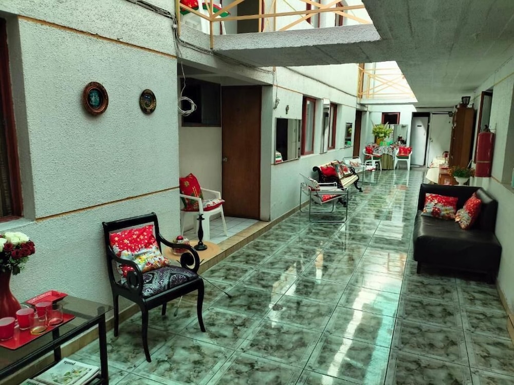 

Milano - Santiago - Hotel Angamos