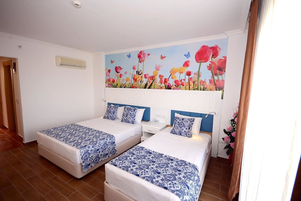 

Milano - Turkler - Eftalia Village Hotel - All Inclusive