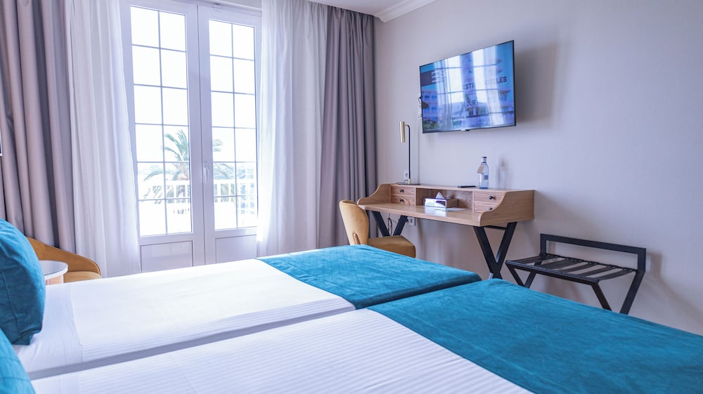 

Roma - Punta Prima - Hotel Seth Port Mahon