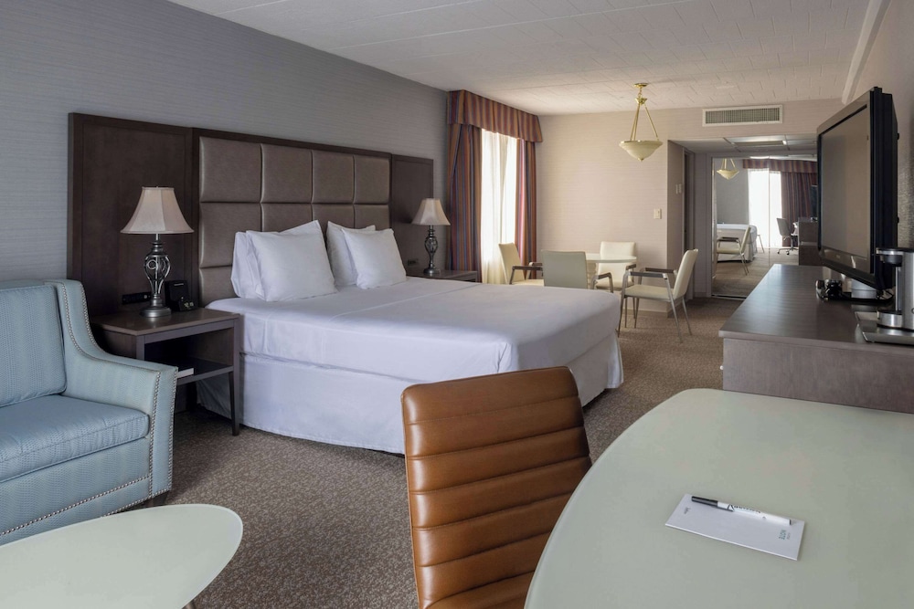 

Milano - Islandia - Radisson Hotel Hauppauge-Long Island