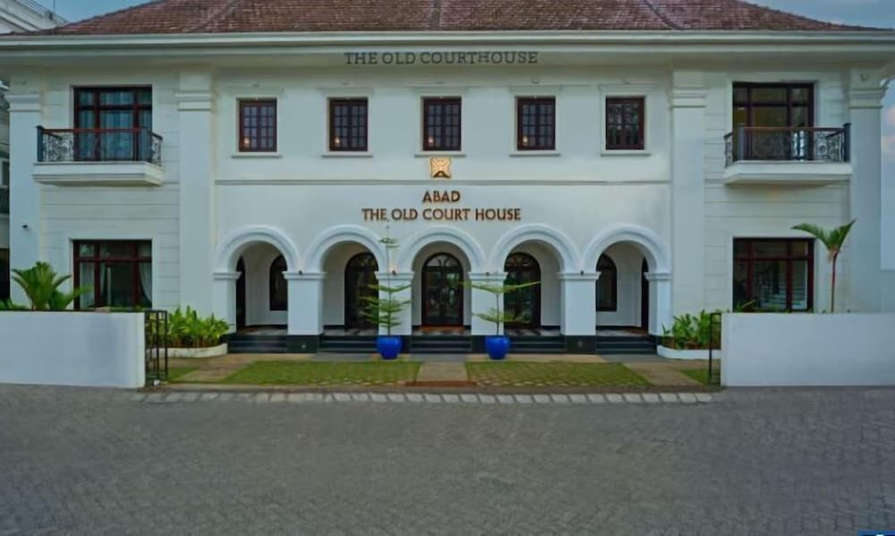 Kochi - The Old Court House by Abad