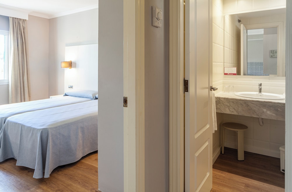 

Firenze - Cala Galdana - Minura Cala Galdana & Apartamentos d'Aljandar