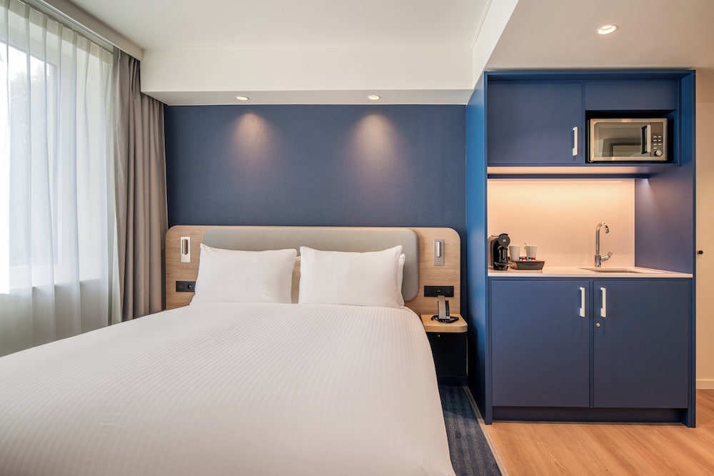 

Roma - Gent - Holiday Inn Express & Suites GHENT