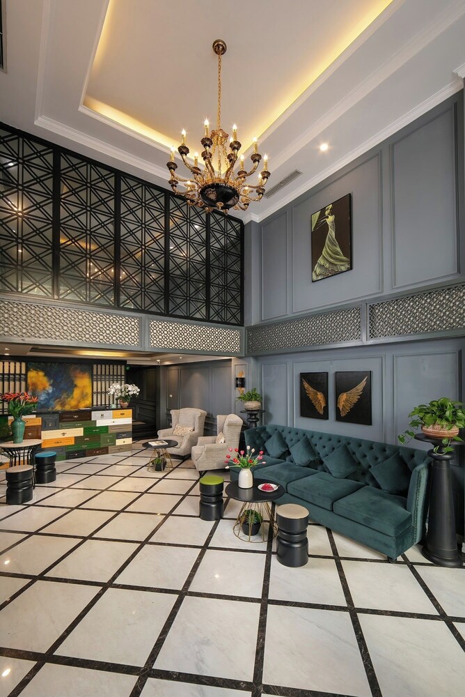 

Roma - Hanoi - La Selva Premium Hotel