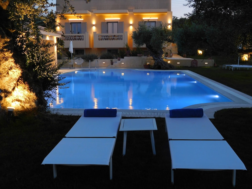 

Bologna - Alykes - Orea Superior Rooms
