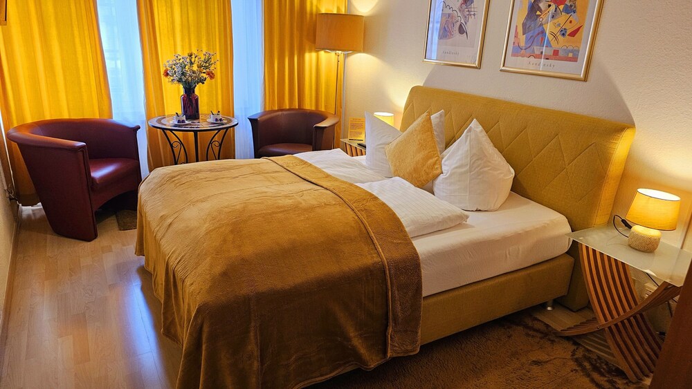 

Catania - Dusseldorf - The Soho Boutique Hotel