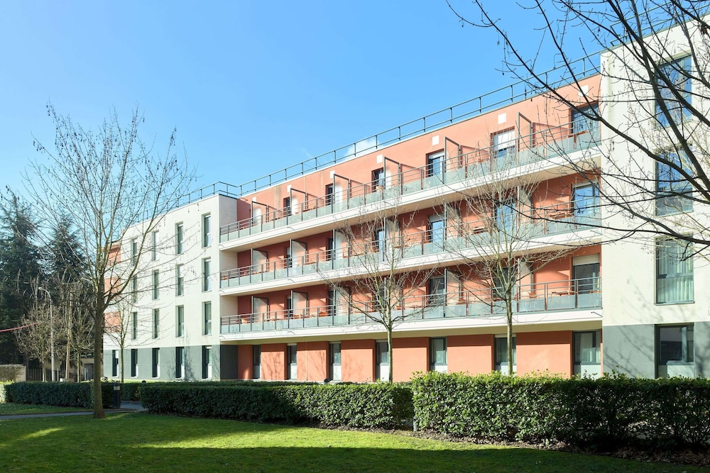 

Venezia - Versailles - Comfort Aparthotel Versailles, St Cyr l'Ecole