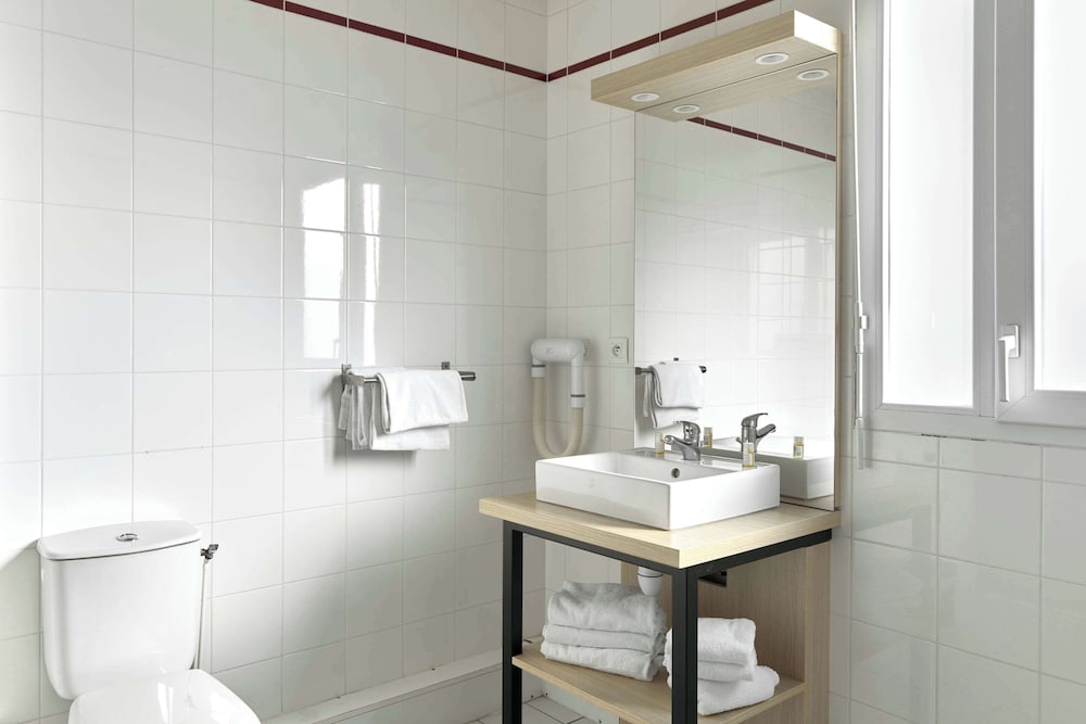

Bari - Versailles - Comfort Aparthotel Versailles, St Cyr l'Ecole