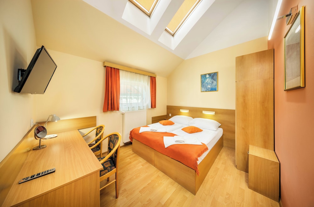 

Bari - Praga - Residence Tabor