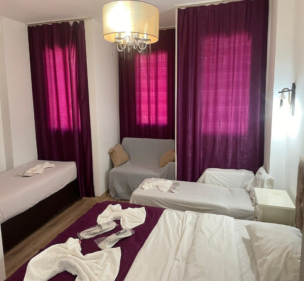 

Verona - Istanbul - Taksim Soushian Hotel