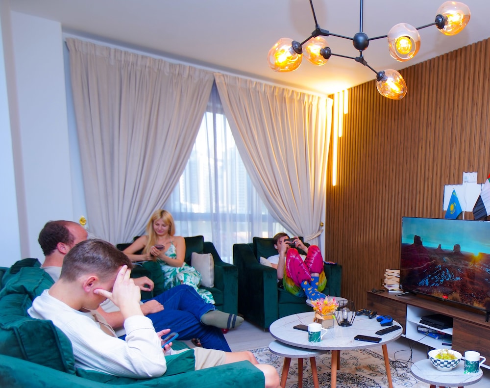 

Verona - Dubai - Rb Hostel Jbr