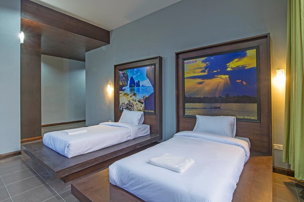 

Milano - Ao Nam Mao - Krabi Home Town Boutique