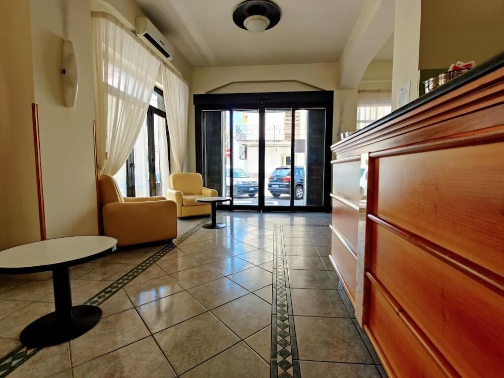 

Roma - Scilla - Albergo delle Rose