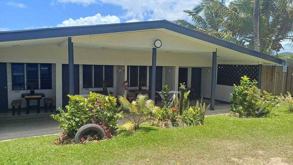 

Milano - Sigatoka - Bula Retreat