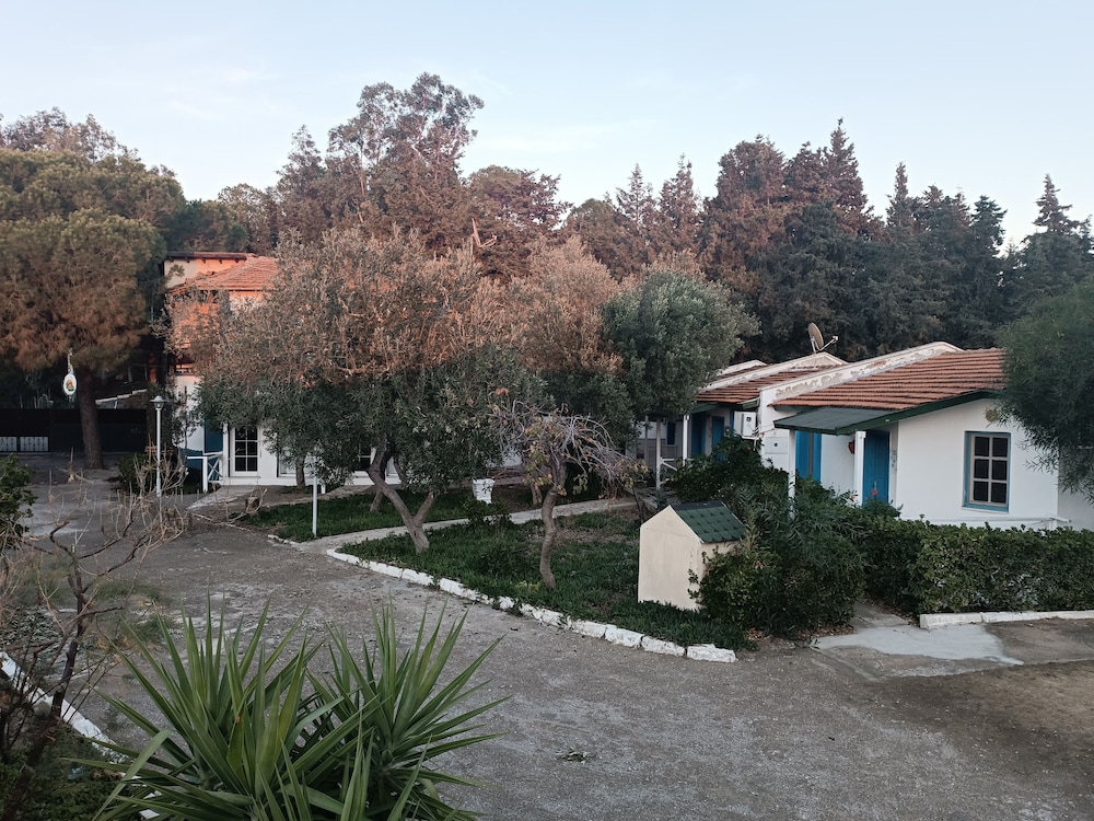 

Milano - Seferihisar - Teos Ormanci Tatil Koyu