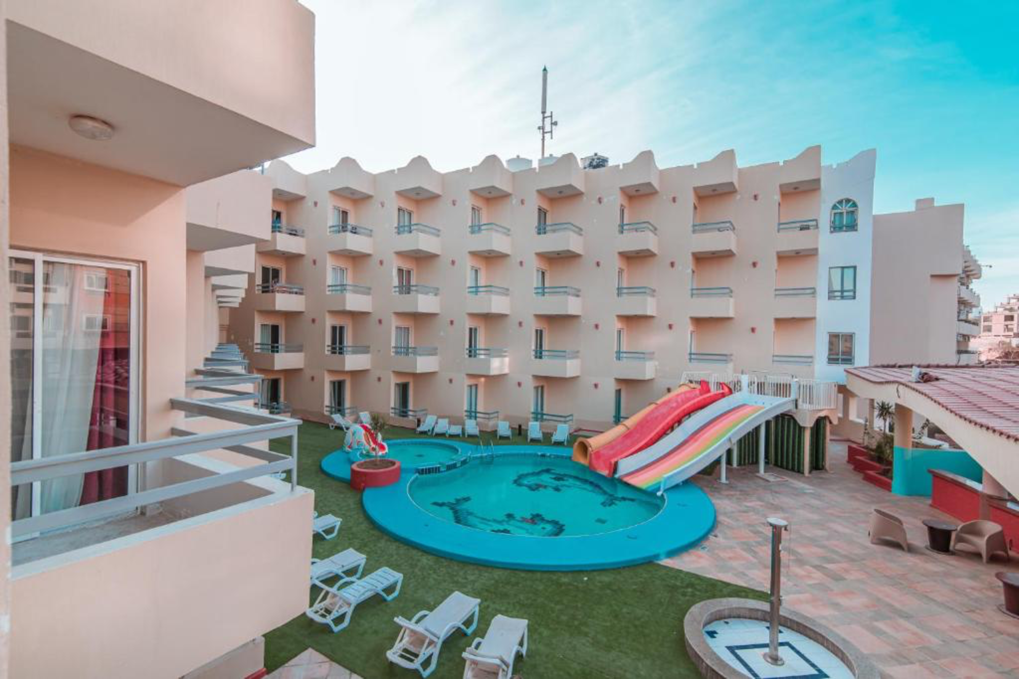 

Bari - Hurghada, Mar Rosso - DEXON Roma Hotel