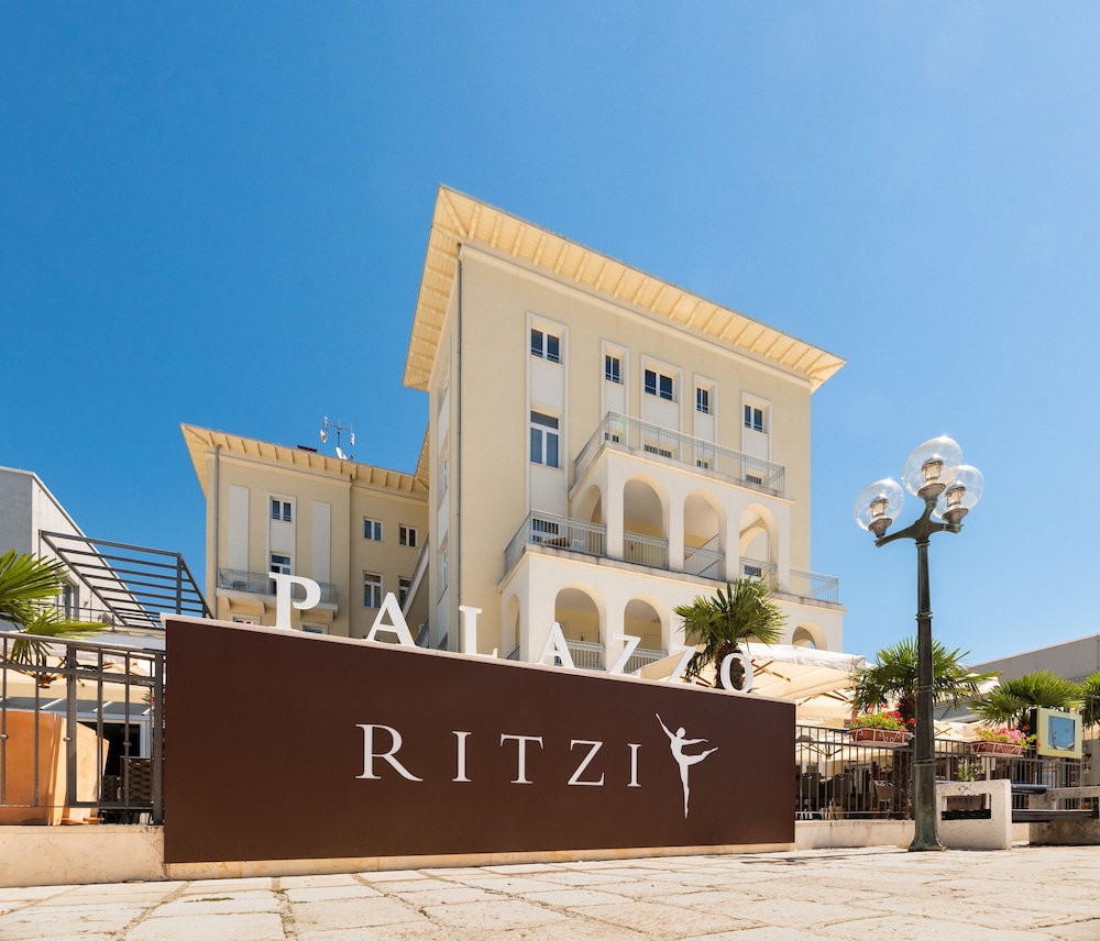

Milano - Parenzo - BO Hotel Palazzo
