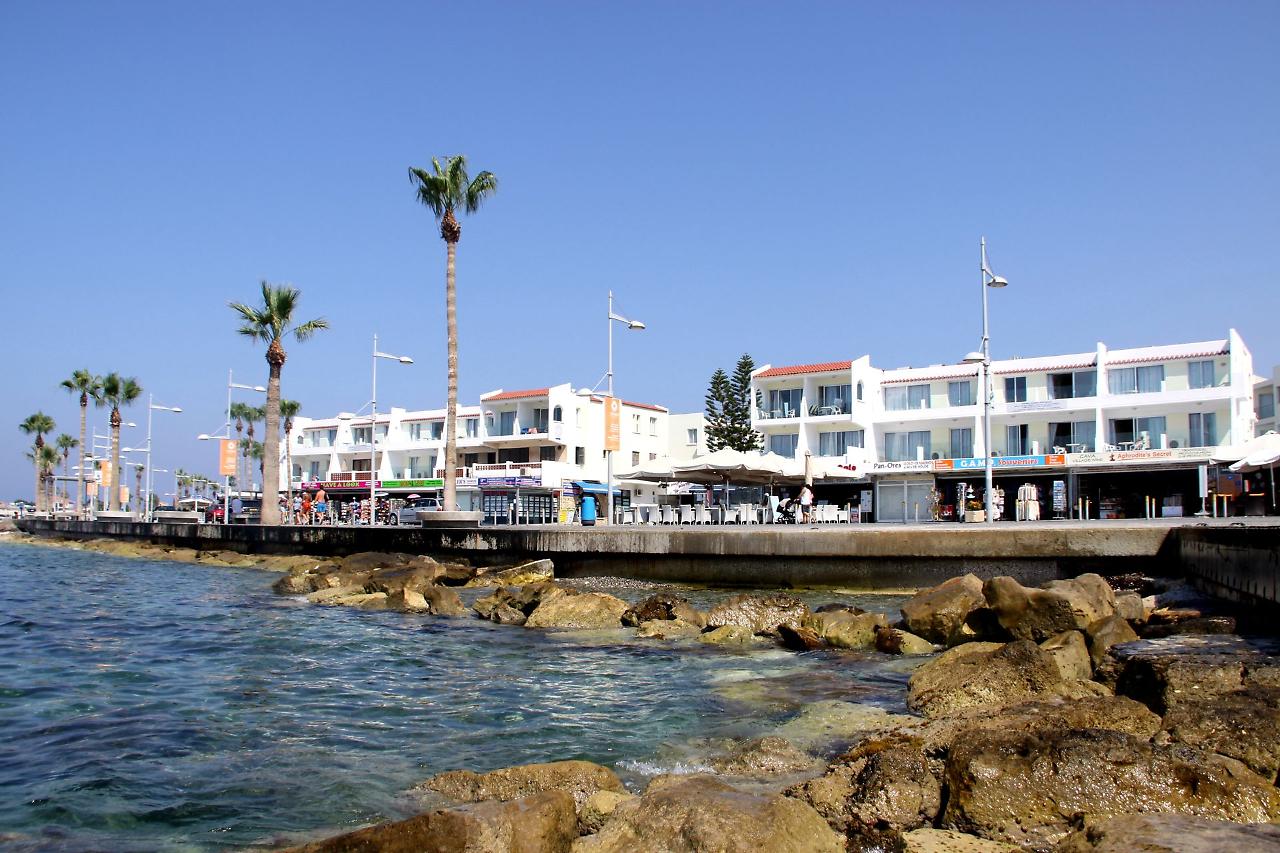 

Catania - Paphos - Paphinia SeaView Apartments
