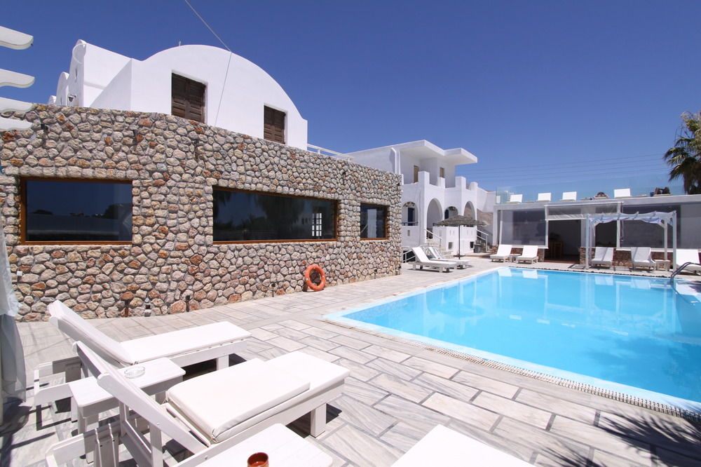 

Roma - Órmos Athiniós - Iliada Hotel
