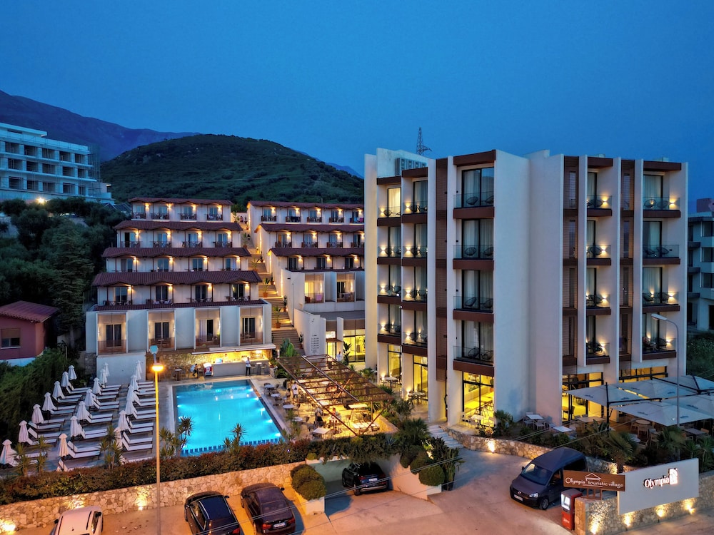 

Bologna - Orikum - Olympia Villas and Hotel