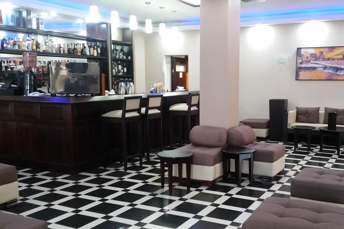 

Milano - Miramar - Cubanacan Comodoro