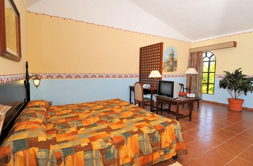 

Verona - Guardalavaca - Brisas Guardalavaca